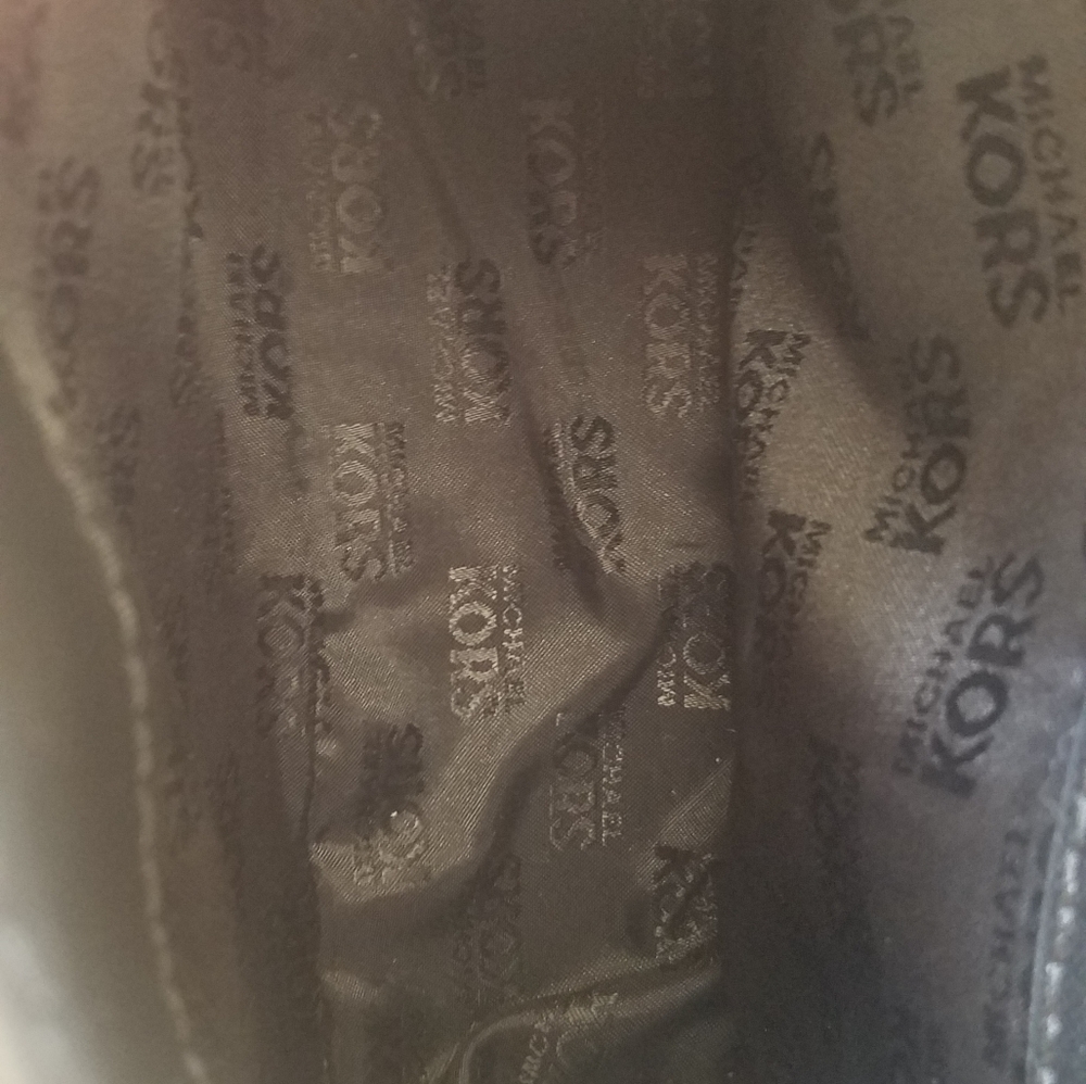 Michael Kors Karla MINI crossbody - Picture 5 of 8